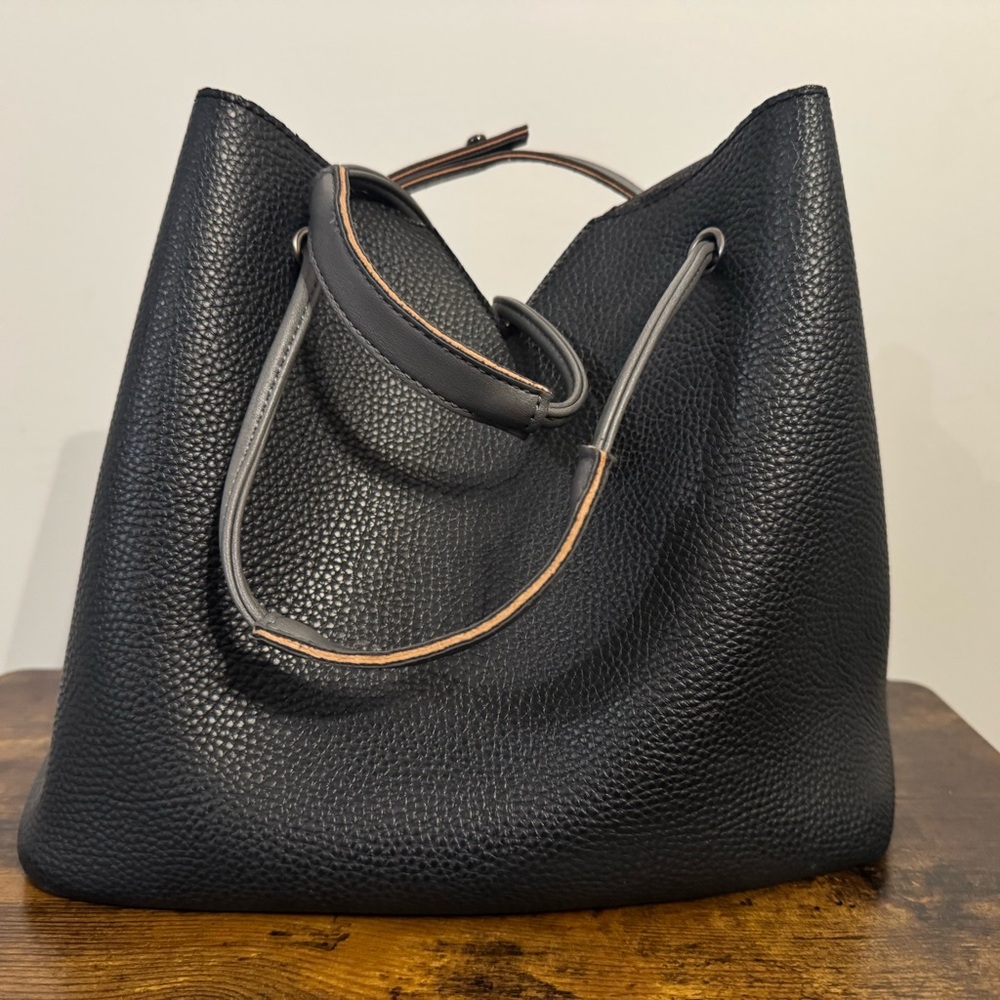 Pixie Mood Black Vegan Leather Bucket Bag - Picture 2 of 3